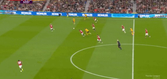 【英超】被射23次+逃脱点球，瓦拉内助曼联1-0开门红