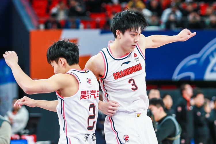 世俱杯投注-CBA球队获胜场次排行榜：广东千胜领跑 辽京疆鲁分列二至五位